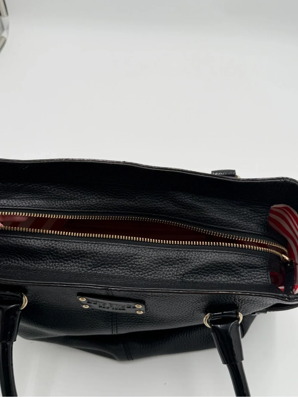 Kate Spade Pebbled Leather Hobo Handbag Purse Black Double Handle Zip Top